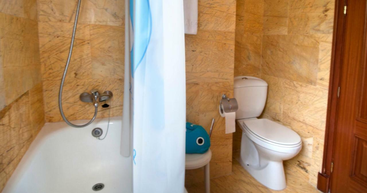 Apartament Les Tonyines Лянса Екстер'єр фото