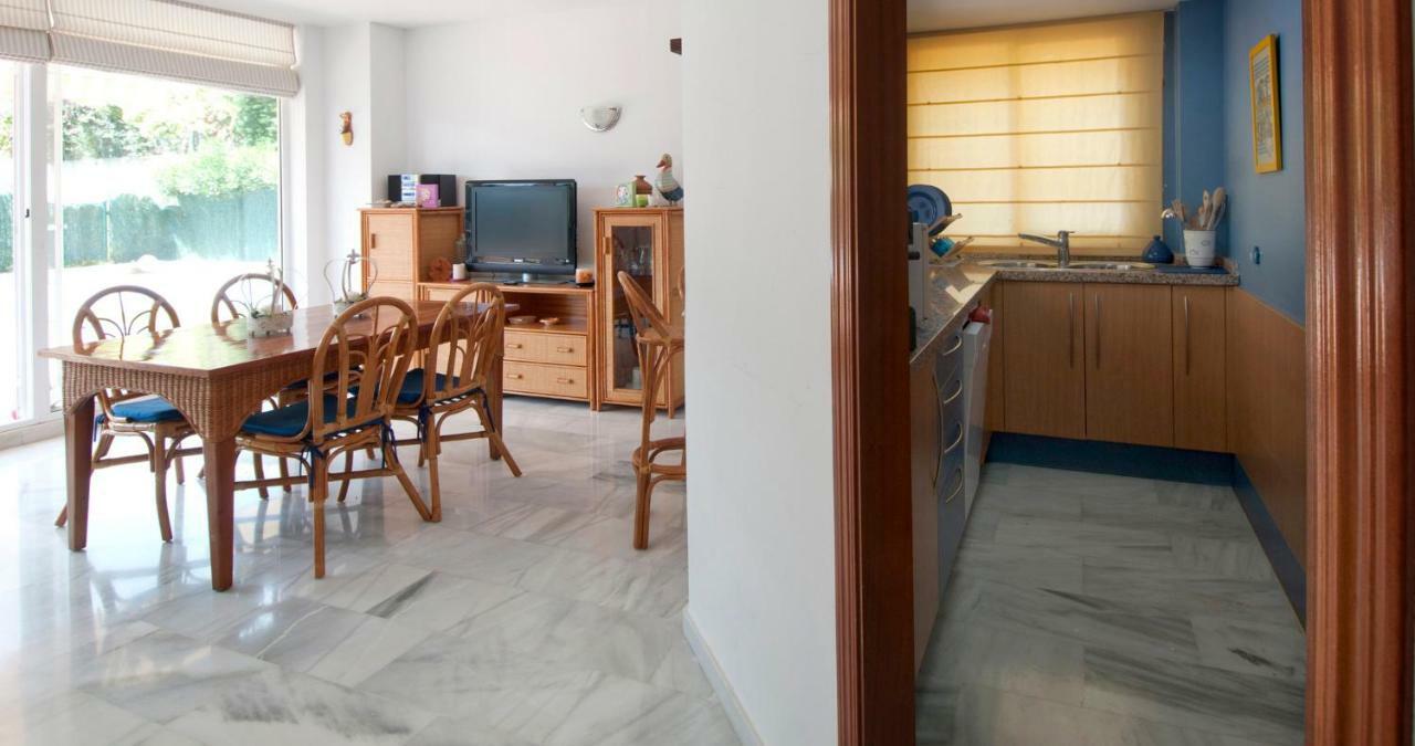 Apartament Les Tonyines Лянса Екстер'єр фото